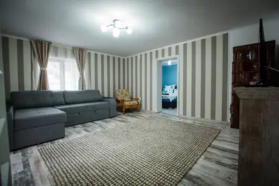 Image de Stunning 5 Bed House in Campulung Moldovenesc