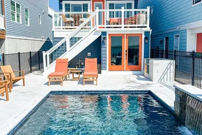 Image de Adorable Bayfront Cottage w/ Heated Pool 2 Bed / 1 Bath