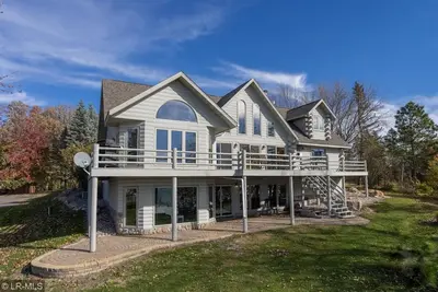 Image de Pelican Lake Beautiful 5 bedroom