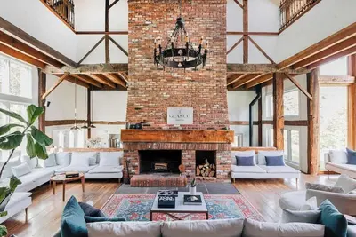Image de Glasco Woodstock - 16 Acres with Mountain View.