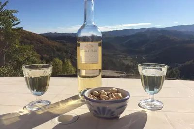 Image de Un petit coin de paradis en Ardèche avec une vue imprenable