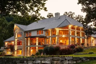 Image de Boater/Golfer's Paradise! 9br Lakefront Home, Pool