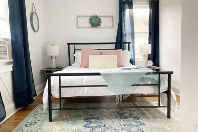 Image de Cozy 2 Bed Apartment Near Downtown Bristol