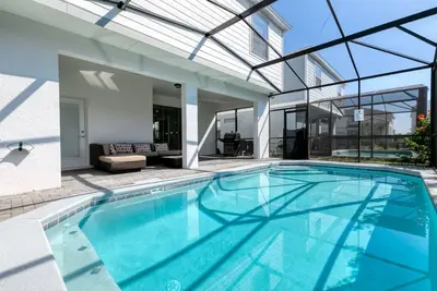 Image de Relax & Play in This 6br Home with Pool, Bbq & Ping Pong - Near Disney