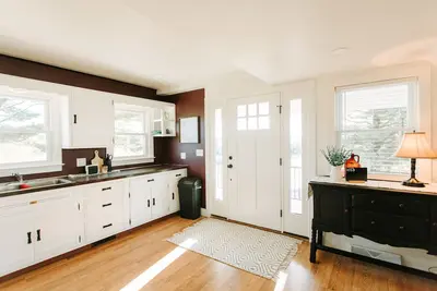 Image de Cozy Cottage- Beautiful Porch Views