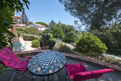 Image de 2 Bedroom Private vacation home in St Aygulf
