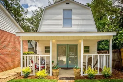 Image de Beach Barn 🏖🏡 5min to Pcola Beach
