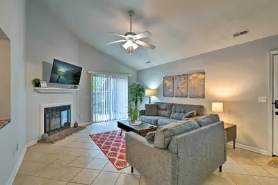 Image de Pet-Friendly Fayetteville Escape w/ Grill!
