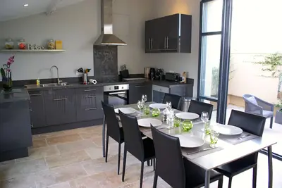 Image de Luxury Townhouse in Historic Centre of Uzes with Rooftop Terraces