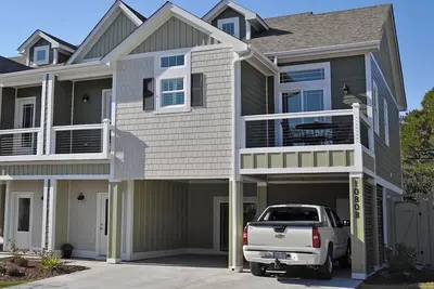 Seaside Serenity: Golf Discounts, Club Access, Spa