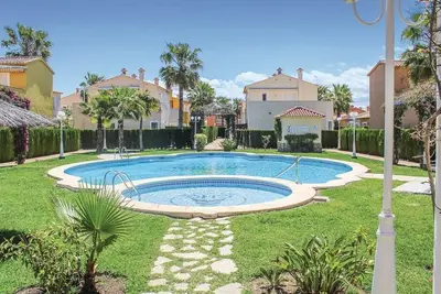 Image de Casa Nova for 4 people with communal pool