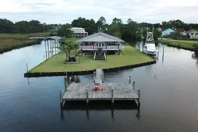 Image de Waterfront Home - Gorgeous Views of Bayou Bernard at Mermaid Landing