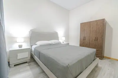 Image de New facilities 50 meters from the beach. WiFi 100mbs free.