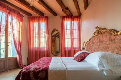 Image de Romantic Canal View Apartment next to St. Mark's Square