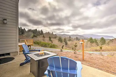 Image de Stunning Neskowin Gem: View of Cascade Head!