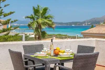 Image de Violeta De Mar - Wonderful house by the sea and the beach in the north of Mallorca. Free W