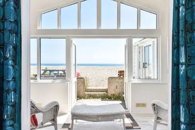 Image de Seasidings, Pagham - sleeps 10 guests in 5 bedrooms