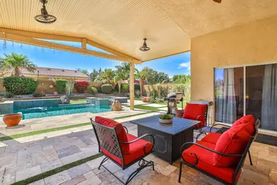 Image de Beautiful Desert Retreat-Bright and Spacious with private pool and Jacuzzi.