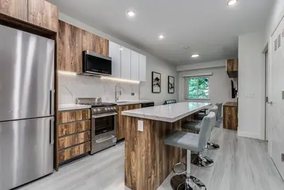 Image de New Luxury 1 Bedroom - In the Heart of Downtown