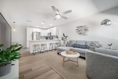 Image de Waterfront Condo in Apollo Beach!