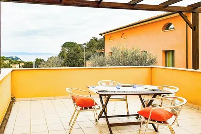 Image de Appartement 'La Pergola al Cavo 13' avec vue sur mer