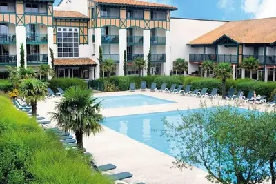 Image de Appartement T2 avec Terrasse, Piscine, Parking et Accueil Chaleureux à Moliets
