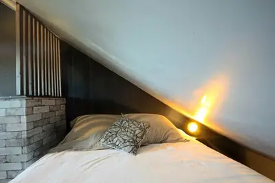 Image de Chambre indépendante avec coin cuisine