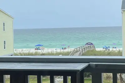 Image de Top Floor Gorgeous Gulf View 1/1 Condo w/ Pool