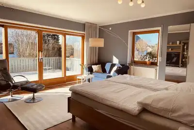 Image de A whole house just for you