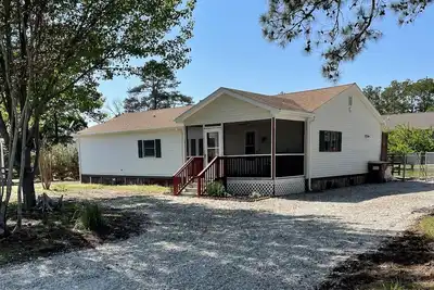 Image de Sea Ridge-Pet Friendly-Fenced Yard/Firepit-Screened Porch, No Linens Provided