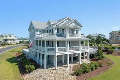 It's 5 O'clock Somewhere: Pool, Spa, Club Access