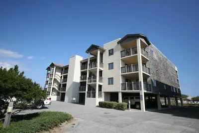 Image de Heron Cove 104s: Oceanfront, Shared Pool