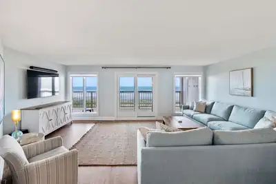 Image de Heron Cove 302n: Oceanfront Condo, Top Floor, Pool