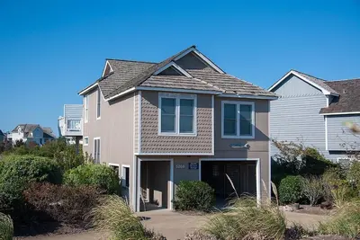 Image de Gone Fishin: Beautiful Cottage Overlooking Golf Course, Private Hot Tub