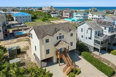 Image de Shore'em Dreamin': Hot Tub, Community pool, Close to Beach, Pet-friendly