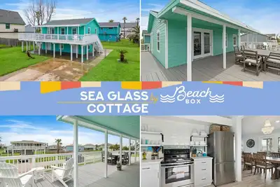 Image de Beach Bungalow w/ Wrap-Around Deck, Close to Beach