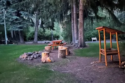 Image de “The Cabin” On 410 A Nature Lovers Retreat!