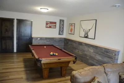 Image de New Gull Lake Townhome! 5 bed 3200ft + Boat Slip
