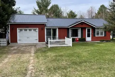 Image de The Firehouse Cabin with Garage, Near Lake and Orv Trails