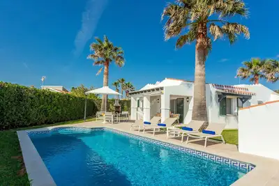 Image de Villa Juanes avec piscine, jardin et Wi-Fi