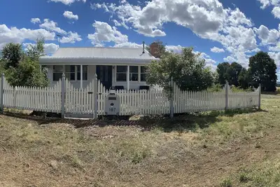 Image de gold miners cottage