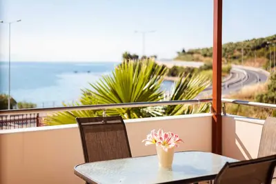 Image de Armonia by the Sea - Majestic Seaside Retreat