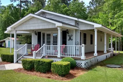 Image de The Cottage by Hollingsworth Properties! Relax and enjoy its offerings.
