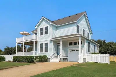 Boromacha: Private Pool, Hot Tub, Club Access