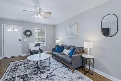 Image de White Oak - fire pit, fast wifi, & free parking