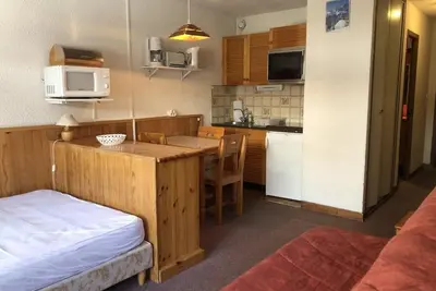 Image de Centre station, 1er étage, balcon, parking, télévision, casier à ski, 27m², Valloire