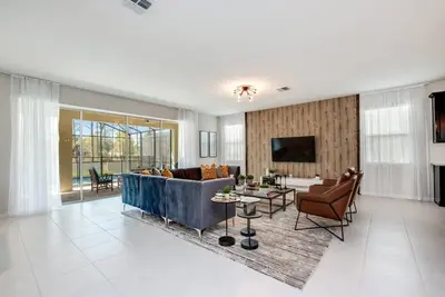 Ultimate 9Bd Pool Hm Solara Resort-1748cvt