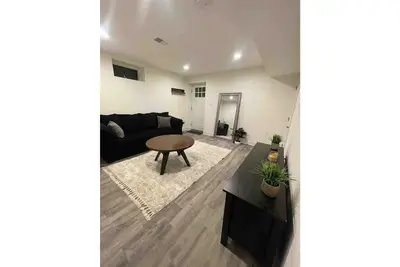 Image de Lovely and modern one bedroom unit