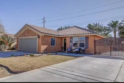 Image de Coachella Fest Rental Home