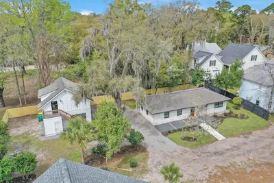 Image de Walk into Bluffton\/ Boho Home & Carriage House-Ha